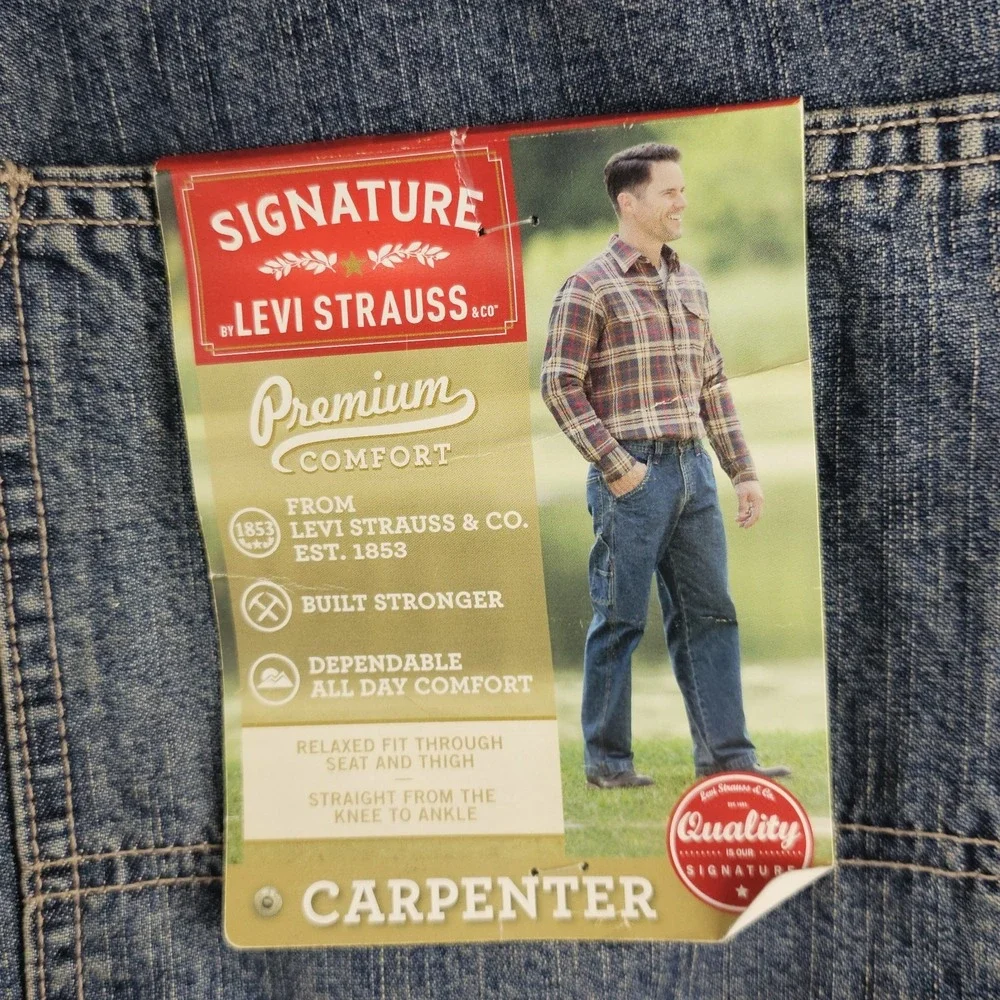 Signature by Levi Strauss one spot